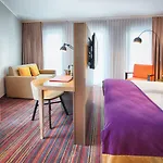 Leonardo South Hotel