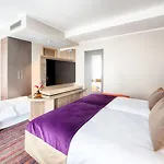 Leonardo South 4*