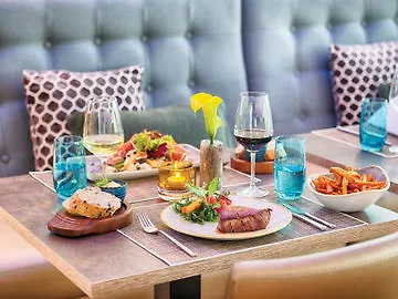 Szálloda Leonardo South 4*