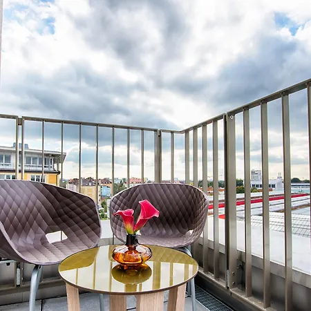 Leonardo City South Hotel