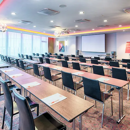 Leonardo City South Hotel Munich
