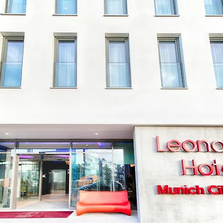 Leonardo South מלון מינכן