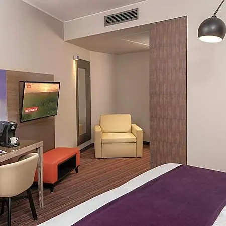 Отель Leonardo City South Мюнхен