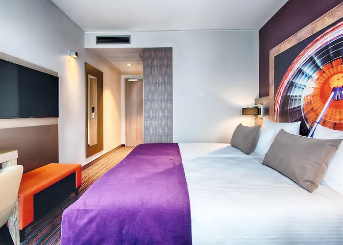 Leonardo South מלון 4*