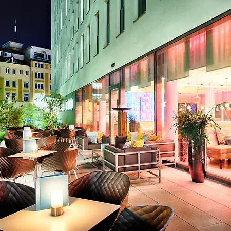 Отель Leonardo City South 4*