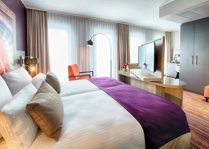 Leonardo South Hotel