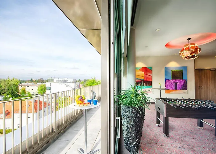 Leonardo South Hotel 4*